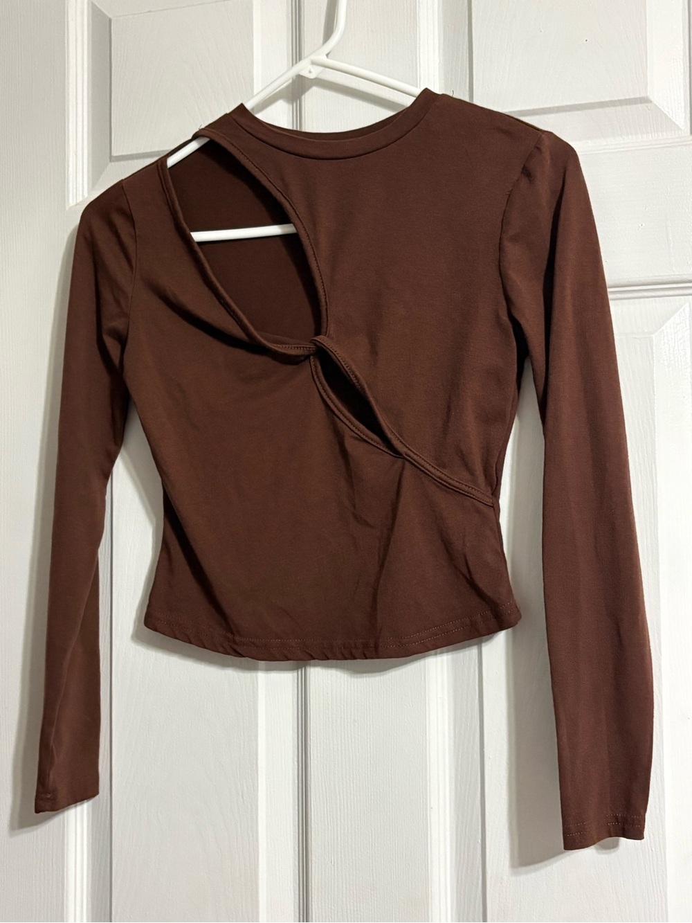 Missguided + Brown Long Sleeve Twist Cutout Top size xs